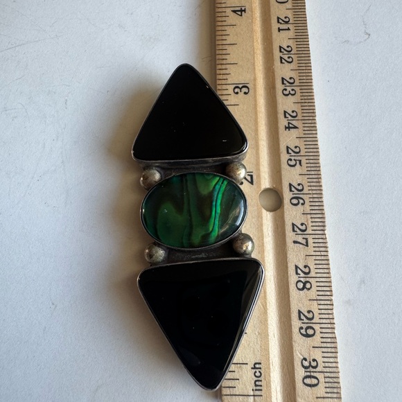 Elegant Sterling Silver Black Onyx and Green Abalone Pin brooch 22.9g - Picture 4 of 15